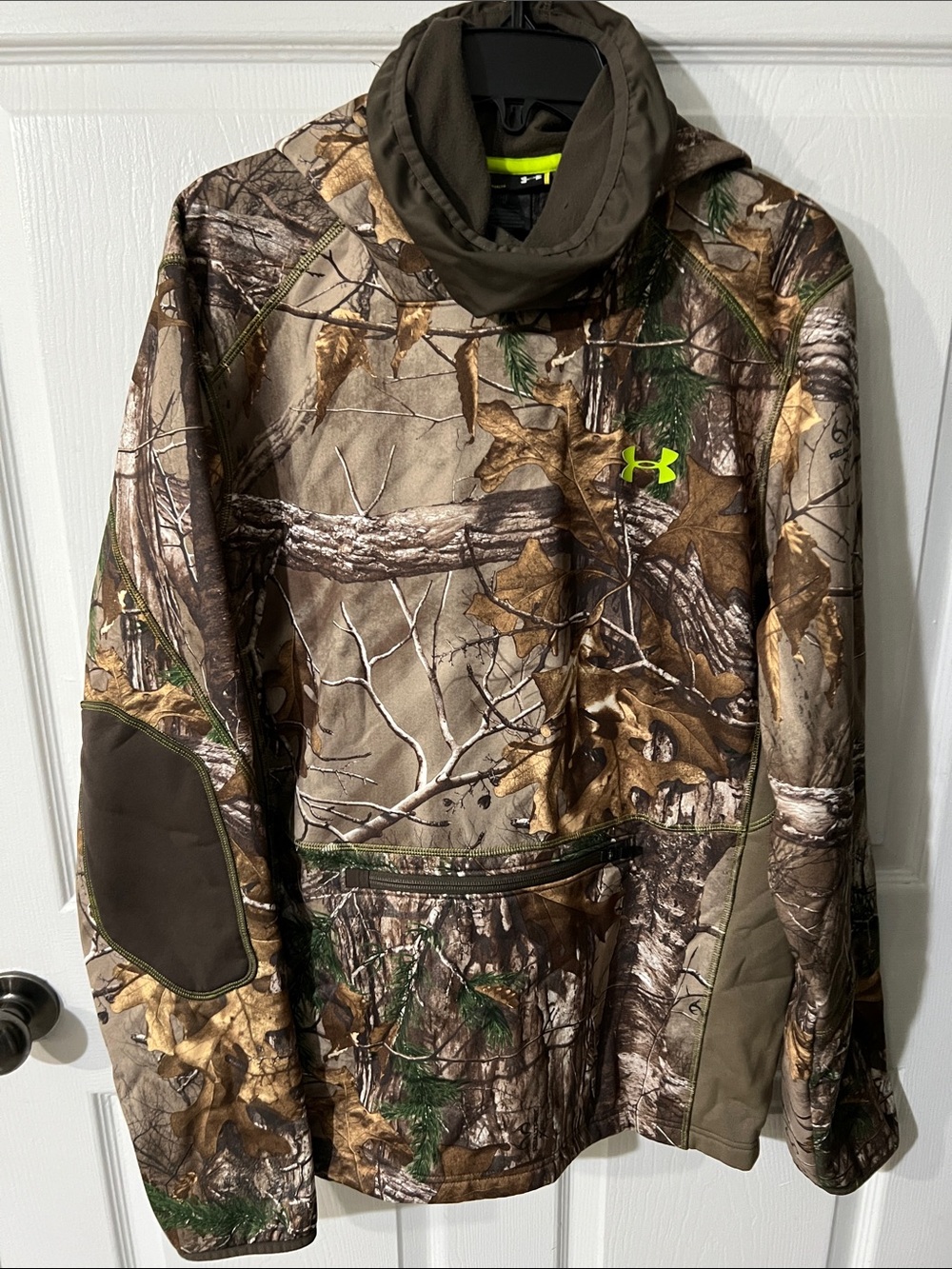 Under Armour Men’s Camo Hooded Pullover Jacket - Brown & Green